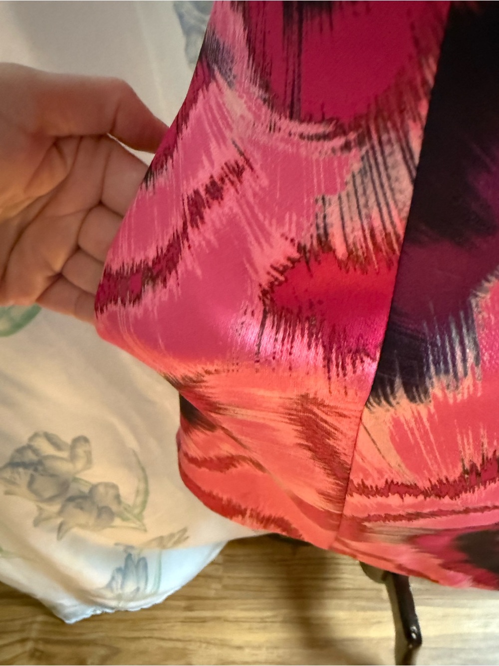 French Connection Hot Pink Abstract Mini Dress - Pockets! Size 4 - Picture 3 of 11